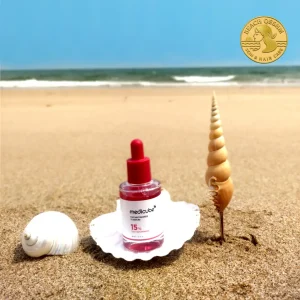 سرم نیاسینامید و ترانگزامیک 15% مدی کیوب